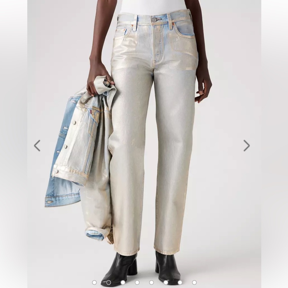 Levi's Silver Metallic Ankle Jeans